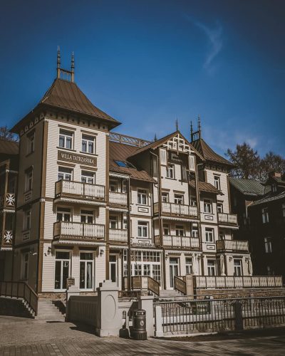 Hotel w górach Willa Tatrzańska Krynica Zdrój (z zewnątrz)
